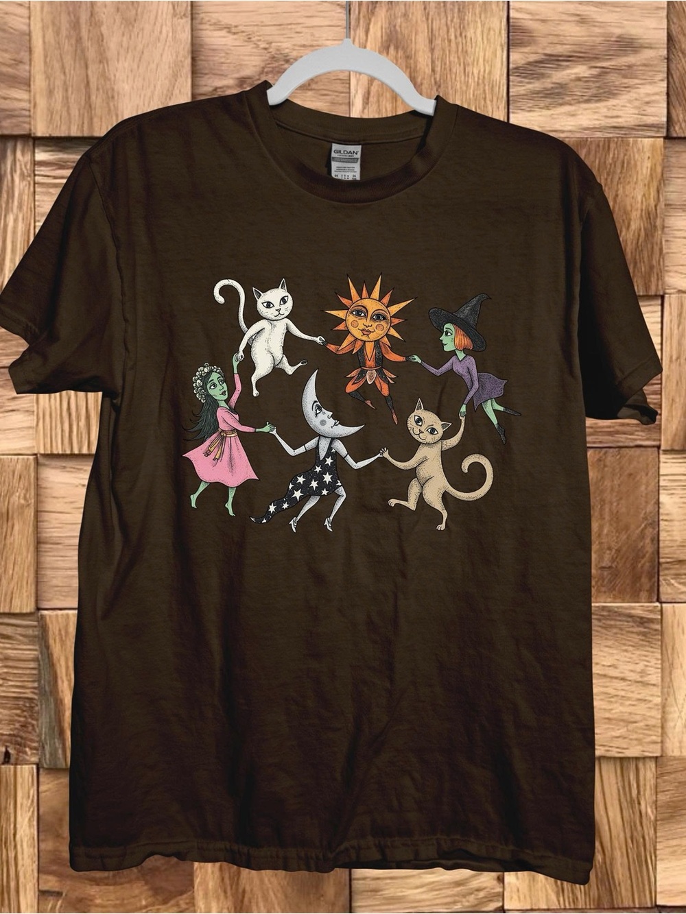 Gildan Brown Tee with Sun, Moon & Dancing Cats Graphic